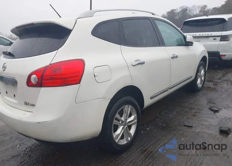 2013 Nissan Rogue z USA, uszkodzony, nr VIN JN8AS5MVDW648405